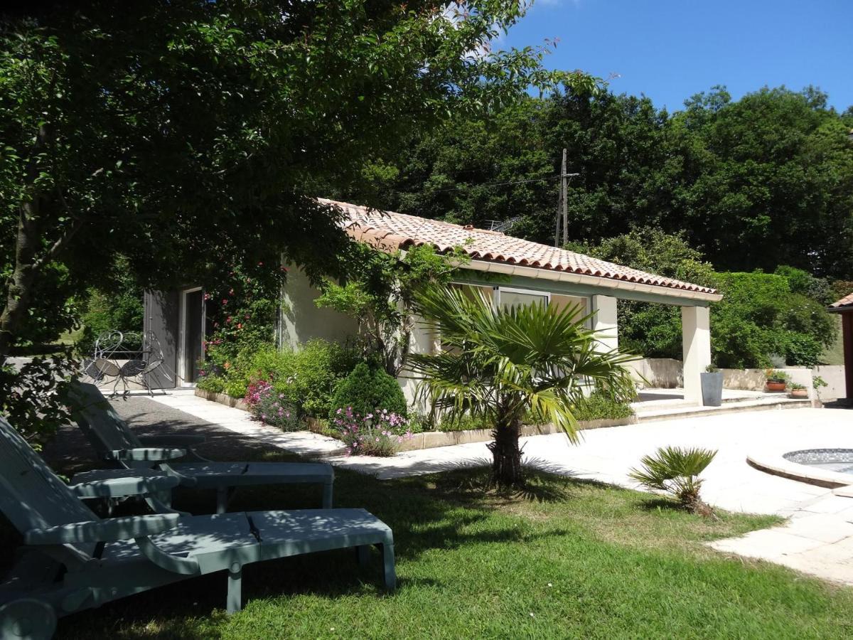 Villa Le Prieure La Motte-de-Galaure Exterior foto