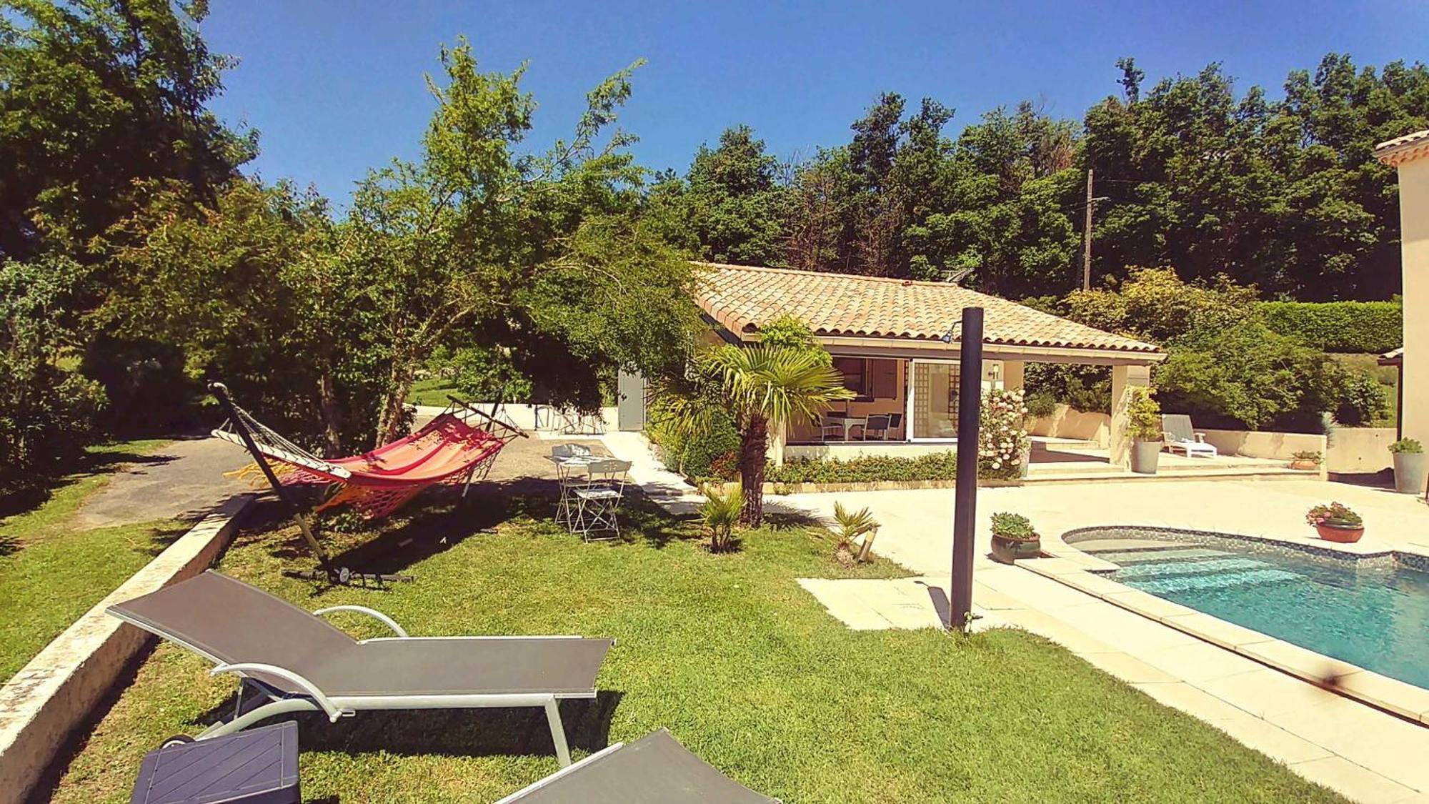 Villa Le Prieure La Motte-de-Galaure Exterior foto